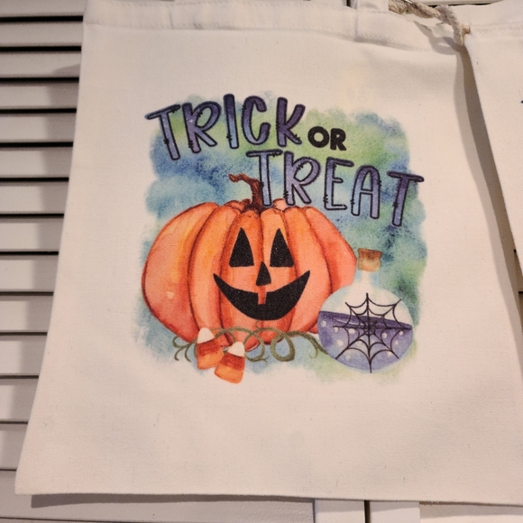 Parent & Child Halloween Matching Bags- Parent Wine Bag & Child's Candy Tote - Picture 3 of 4